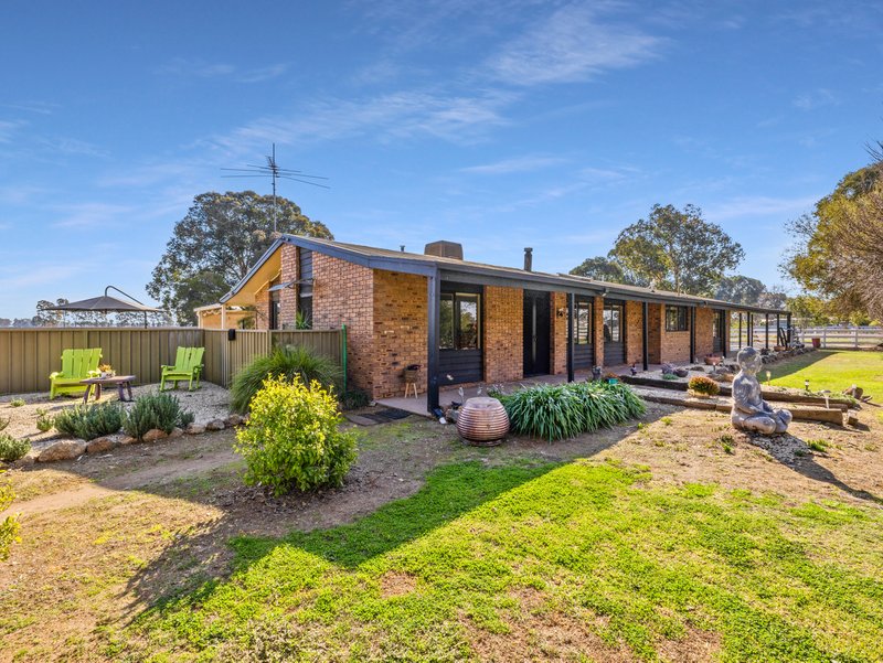 29 Cemetery Road, Corowa NSW 2646