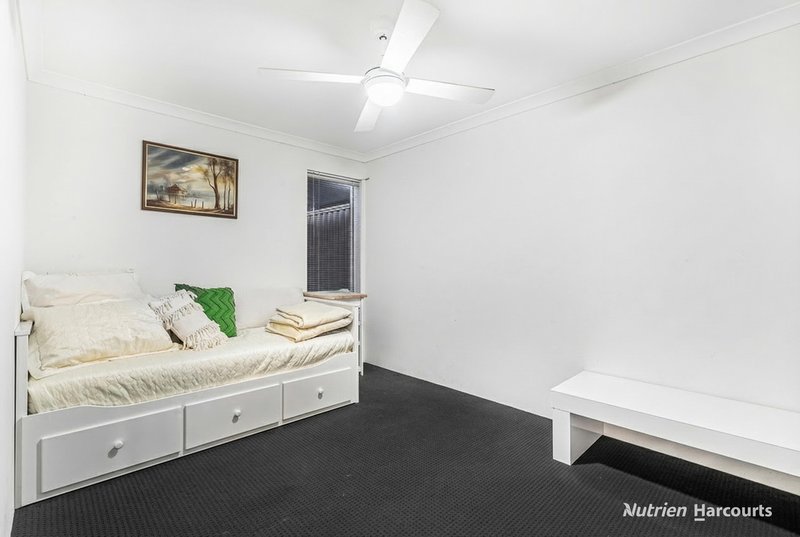 Photo - 29 Chambered Way, Jindalee WA 6036 - Image 12