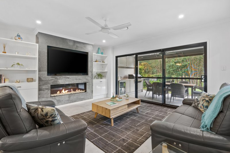 Photo - 29 Championship Drive, Wyong NSW 2259 - Image 3