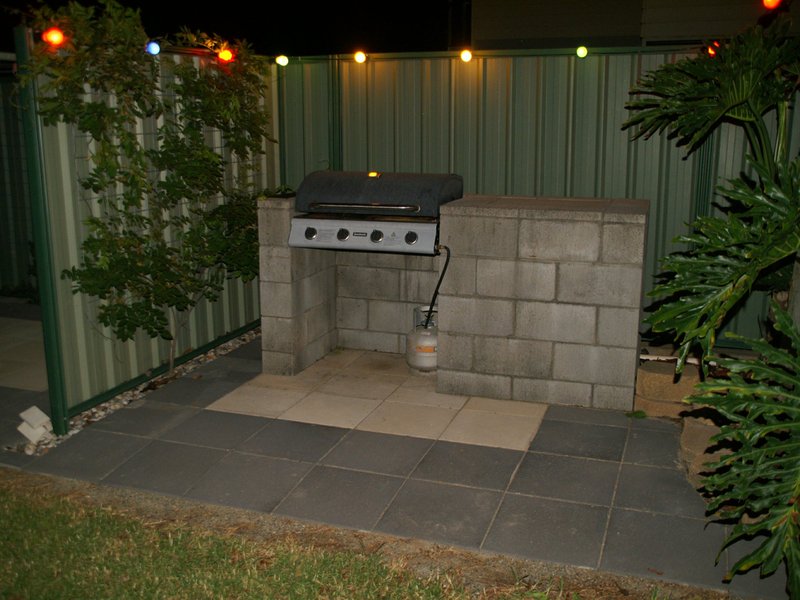 Photo - 29 Charles Street, Roma QLD 4455 - Image 3