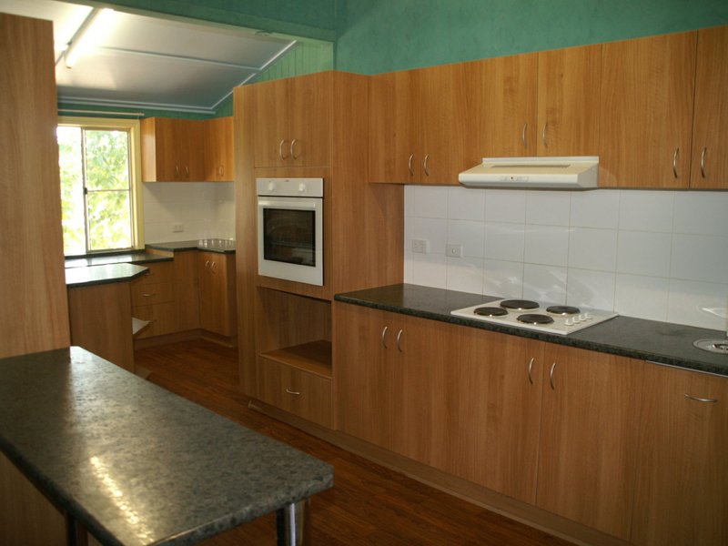 Photo - 29 Charles Street, Roma QLD 4455 - Image 5