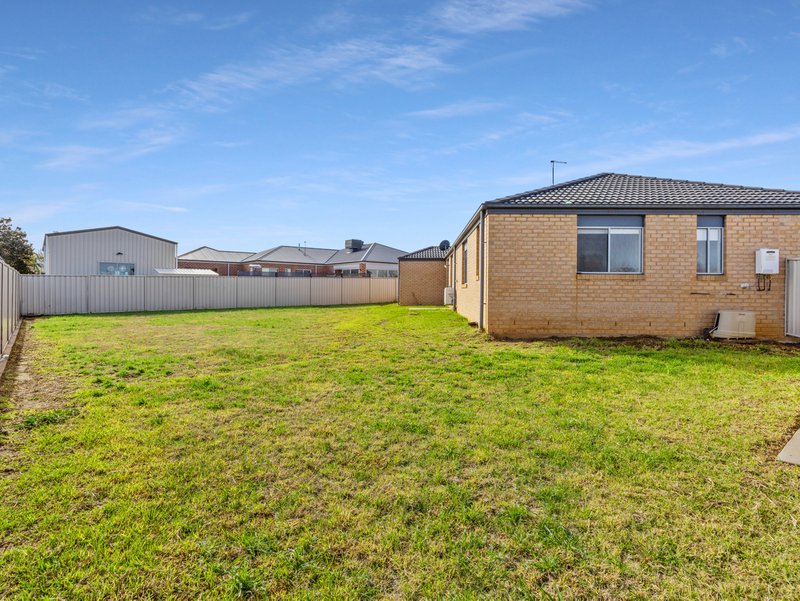 Photo - 29 Chisnall Street, Corowa NSW 2646 - Image 15