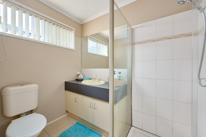 Photo - 29 Clifton Park Dve , Carrum Downs VIC 3201 - Image 11