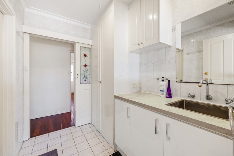 Photo - 29 Coffey Road, Belmont WA 6104 - Image 15