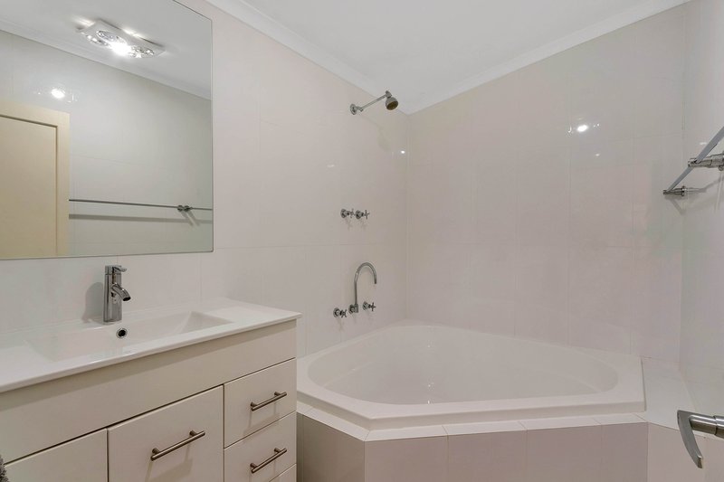 Photo - 29 Coghill Street, Kapunda SA 5373 - Image 12