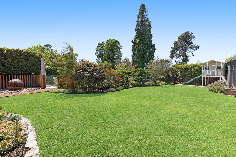 Photo - 29 Collins Road, St Ives NSW 2075 - Image 4