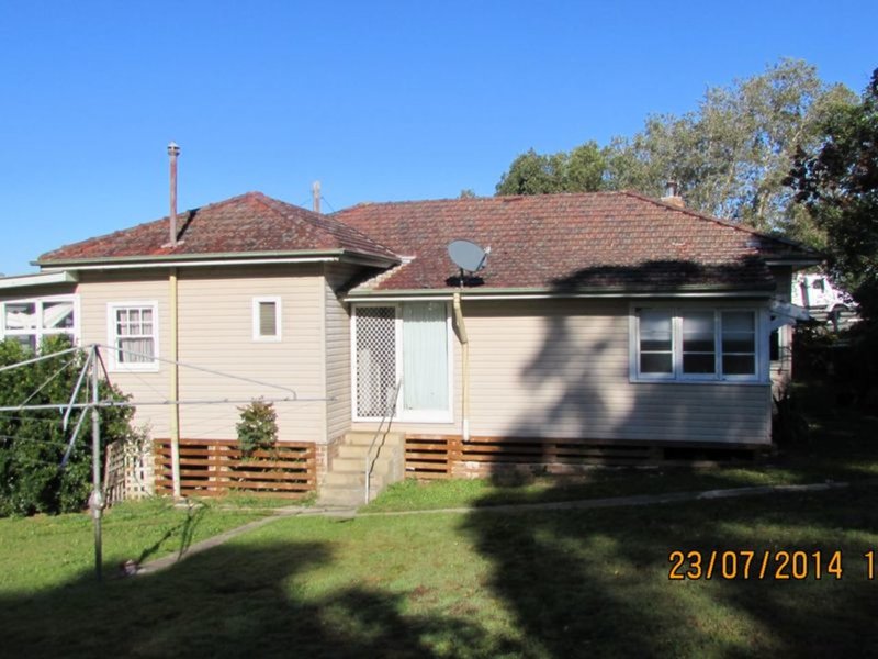 Photo - 29 Commerce St , Taree NSW 2430 - Image 6