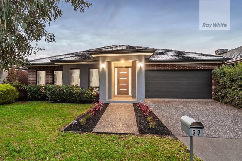 29 Conservation Drive, Craigieburn VIC 3064