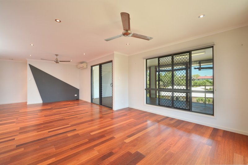 Photo - 29 Coolibah Street, Kin Kora QLD 4680 - Image 6