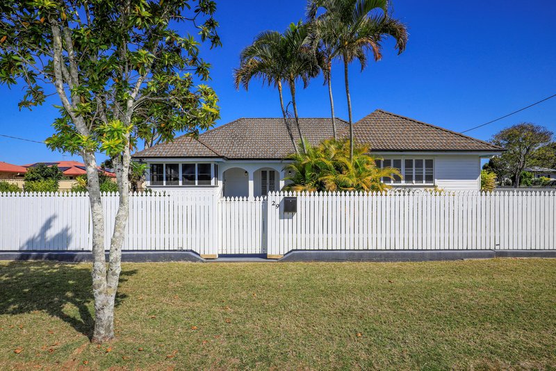 Photo - 29 Coomber Street, Svensson Heights QLD 4670 - Image 2