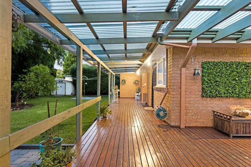 Photo - 29 Coonawarra Drive, Vermont South VIC 3133 - Image 14