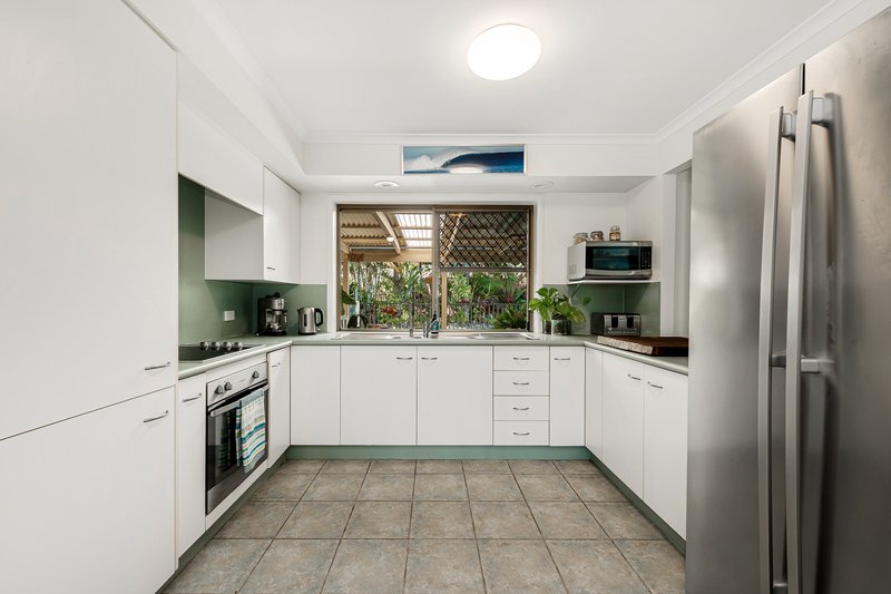 Photo - 29 Coppabella Crescent, Mooloolaba QLD 4557 - Image 10