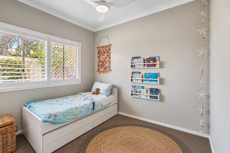 Photo - 29 Cotterill Avenue, Bongaree QLD 4507 - Image 14