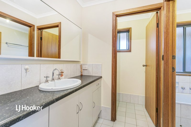 Photo - 29 Cowrie Drive, Seaford Rise SA 5169 - Image 12