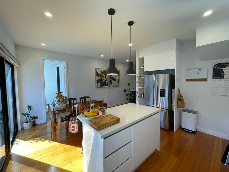 Photo - 2/9 Cresser Street, Altona North VIC 3025 - Image 5