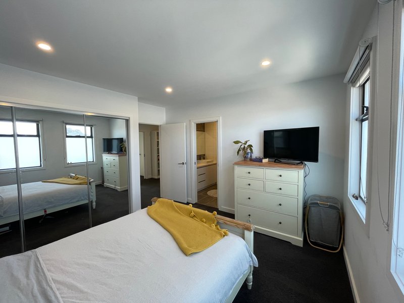 Photo - 2/9 Cresser Street, Altona North VIC 3025 - Image 14
