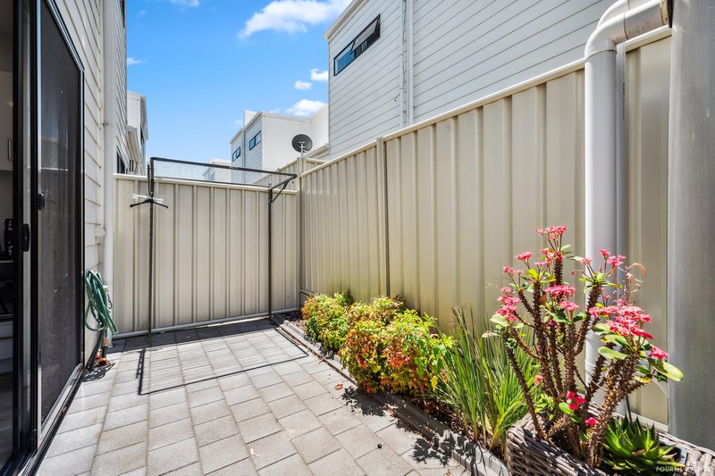Photo - 29 Crighton Avenue, Royal Park SA 5014 - Image 12