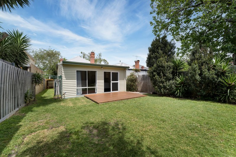 Photo - 29 Crimea Street, Caulfield North VIC 3161 - Image 9