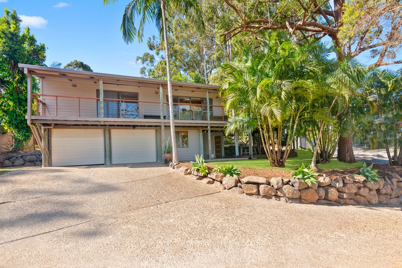 Photo - 29 Currant Street, Elanora QLD 4221 - Image 1