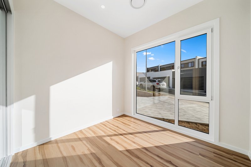 Photo - 29 Cygnet Crescent, Red Hill ACT 2603 - Image 29