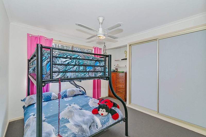 Photo - 29 Cypress Drive, Marsden QLD 4132 - Image 5