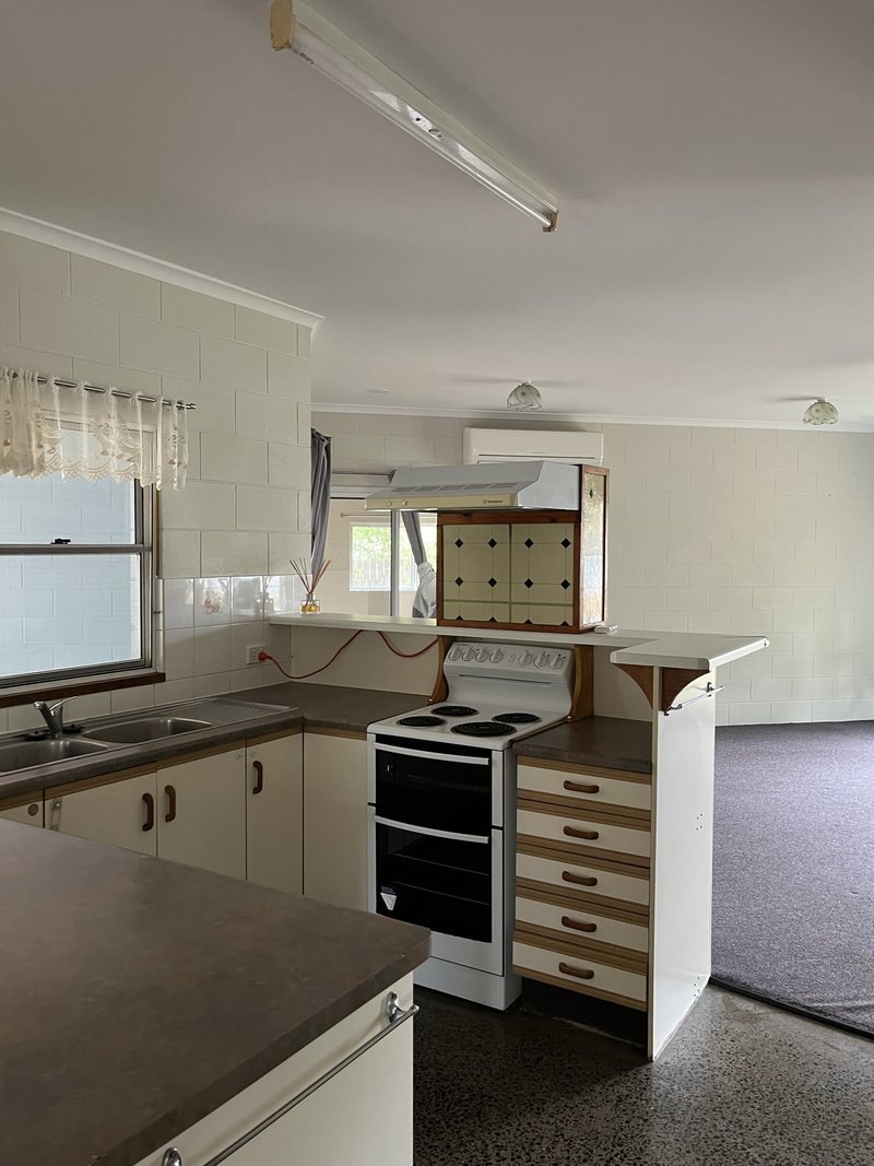 Photo - 29 Danzer Drive, Atherton QLD 4883 - Image 3