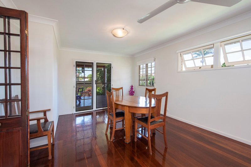 Photo - 29 Darlington Street, Macgregor QLD 4109 - Image 8