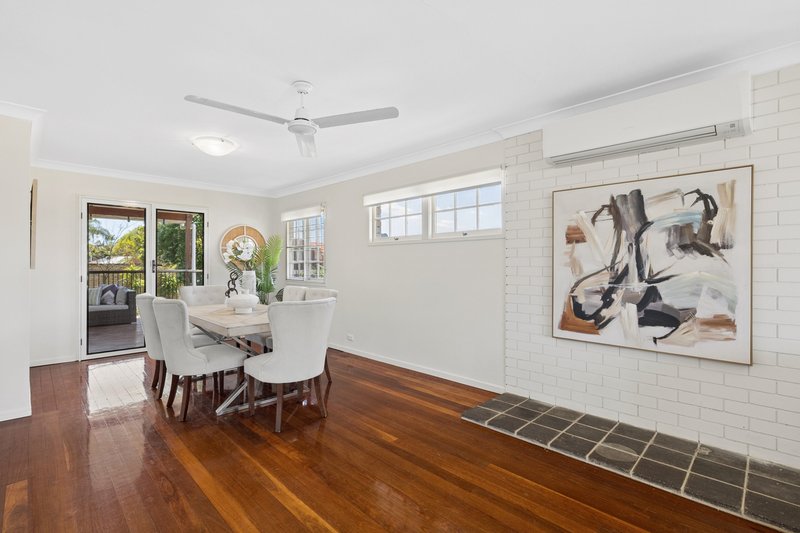 Photo - 29 Darlington Street, Macgregor QLD 4109 - Image 7