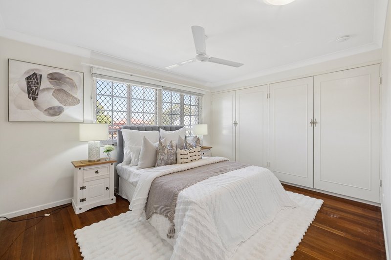 Photo - 29 Darlington Street, Macgregor QLD 4109 - Image 8