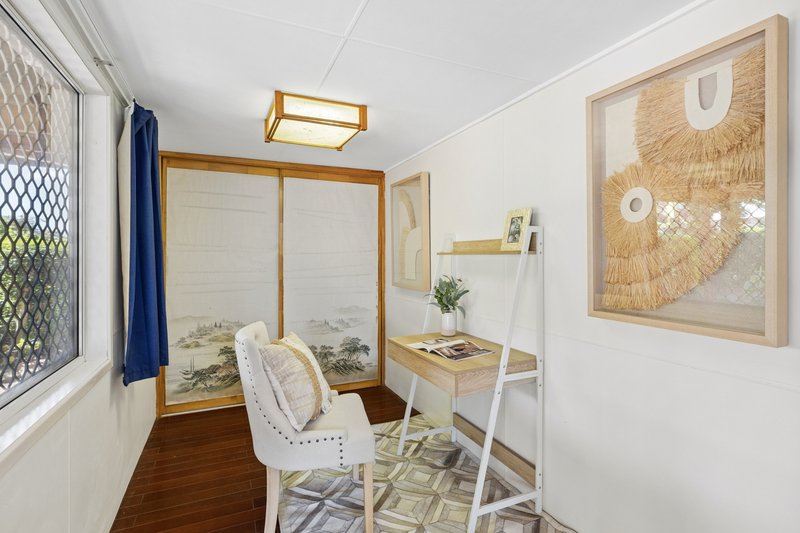 Photo - 29 Darlington Street, Macgregor QLD 4109 - Image 16