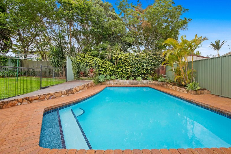 29 Debra Street, Centenary Heights QLD 4350