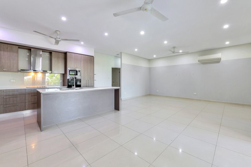 Photo - 29 Delacruz Street, Durack NT 0830 - Image 7