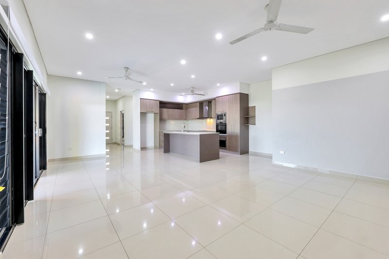 Photo - 29 Delacruz Street, Durack NT 0830 - Image 9