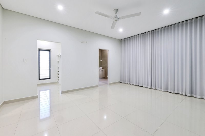 Photo - 29 Delacruz Street, Durack NT 0830 - Image 11