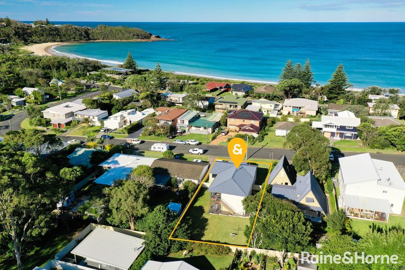 Photo - 29 Donlan Road, Mollymook Beach NSW 2539 - Image 13