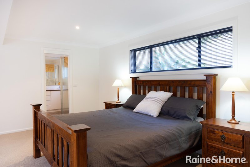 Photo - 29 Donlan Road, Mollymook Beach NSW 2539 - Image 18