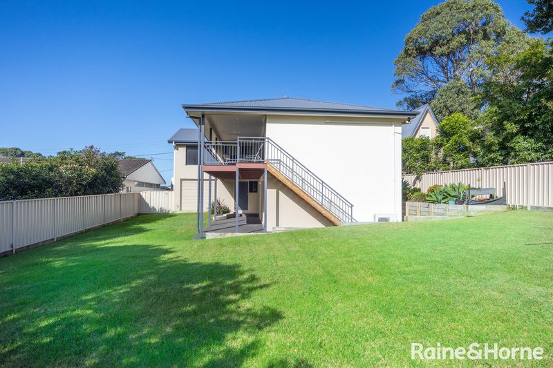 Photo - 29 Donlan Road, Mollymook Beach NSW 2539 - Image 21