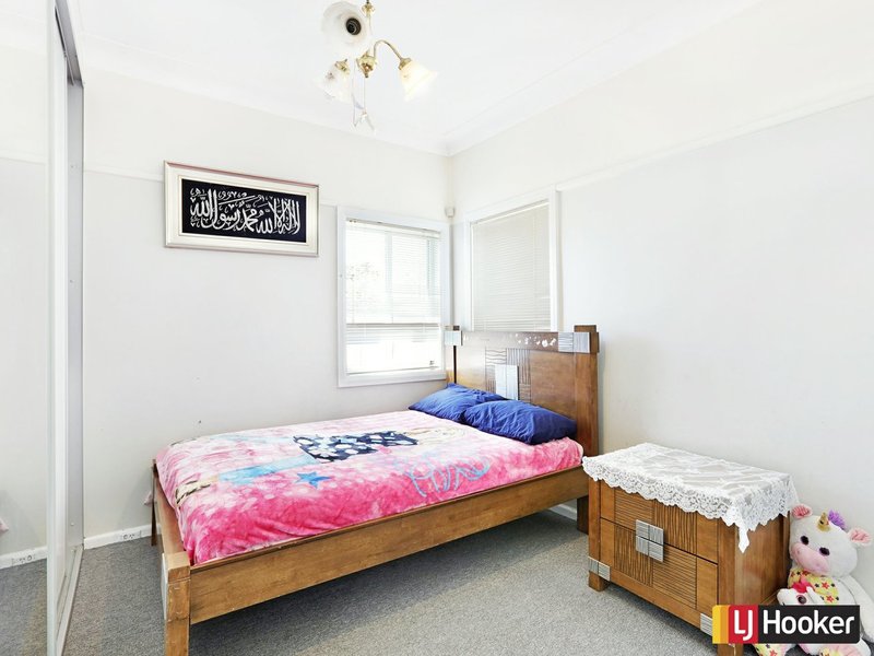 Photo - 29 Dorothy Street, Chester Hill NSW 2162 - Image 5