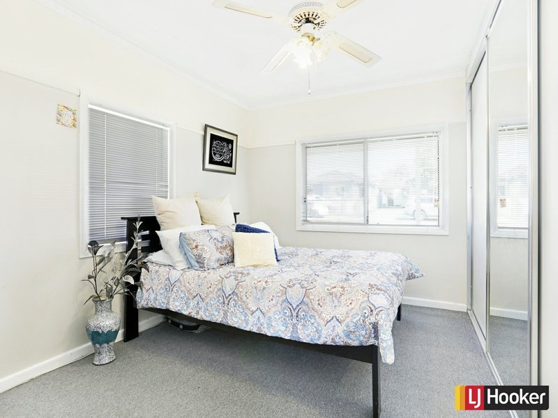 Photo - 29 Dorothy Street, Chester Hill NSW 2162 - Image 6