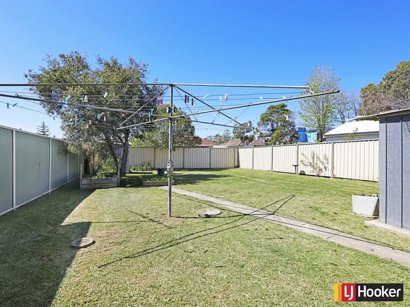Photo - 29 Dorothy Street, Chester Hill NSW 2162 - Image 9