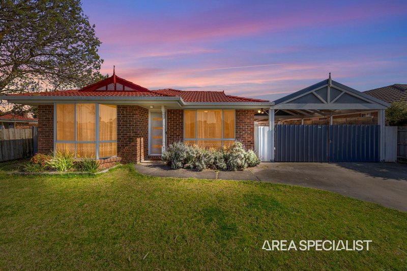 Photo - 29 Dunbarton Drive, Pakenham VIC 3810 - Image 2