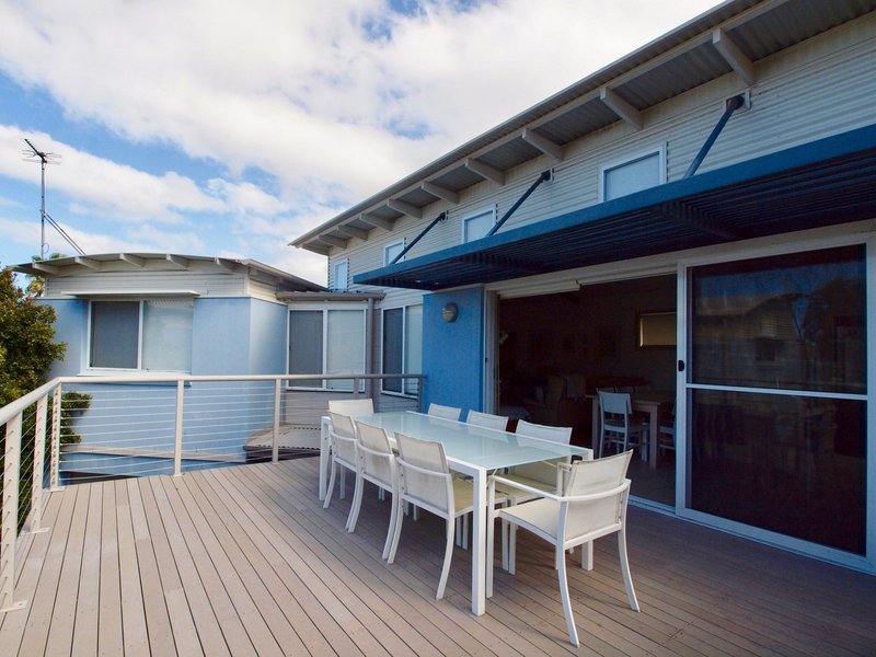 Photo - 2/9 Duncan Street, Huskisson NSW 2540 - Image 3