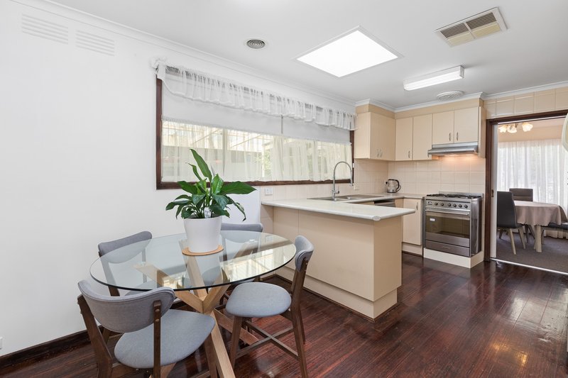 Photo - 29 Dyer Street, Hoppers Crossing VIC 3029 - Image 5