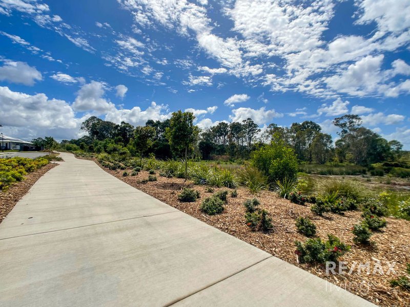 Photo - 29 Eclipse Crescent, Burpengary East QLD 4505 - Image 20