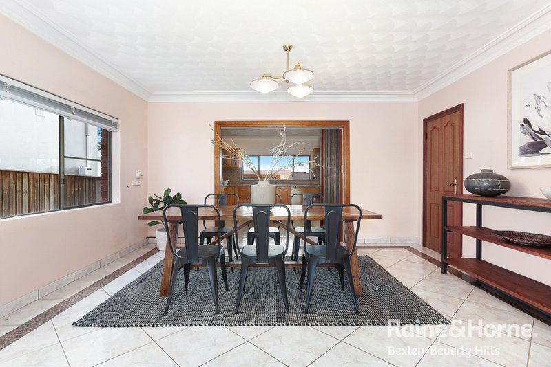 Photo - 29 Eddystone Road, Bexley NSW 2207 - Image 6