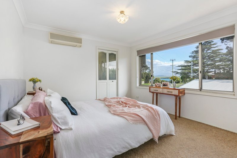 Photo - 29 Edgeworth Avenue, Kanahooka NSW 2530 - Image 4