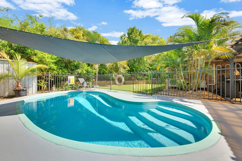 Photo - 29 Edward Street, Boyne Island QLD 4680 - Image 17