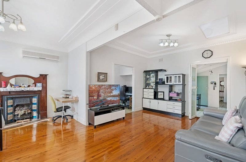 Photo - 29 Edwards Road, Wahroonga NSW 2076 - Image 2