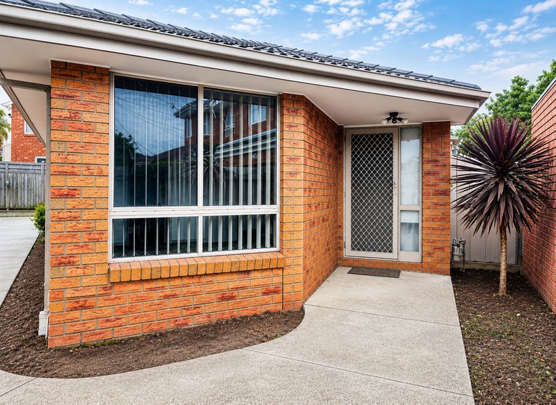 Photo - 2/9 Elaine Close, Epping VIC 3076 - Image 2