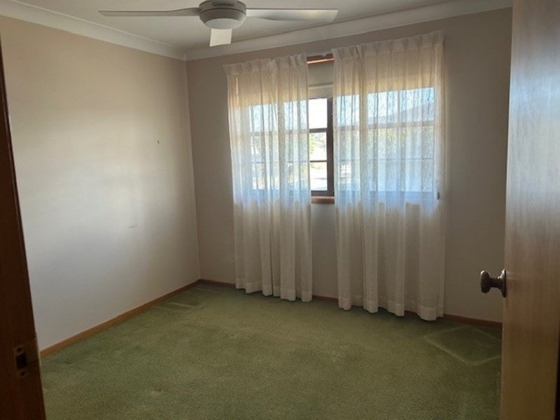 Photo - 29 Elouera Crescent, Forster NSW 2428 - Image 11